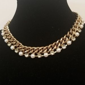 ELEGANT Gold Choker With Pearls and Rhinestones